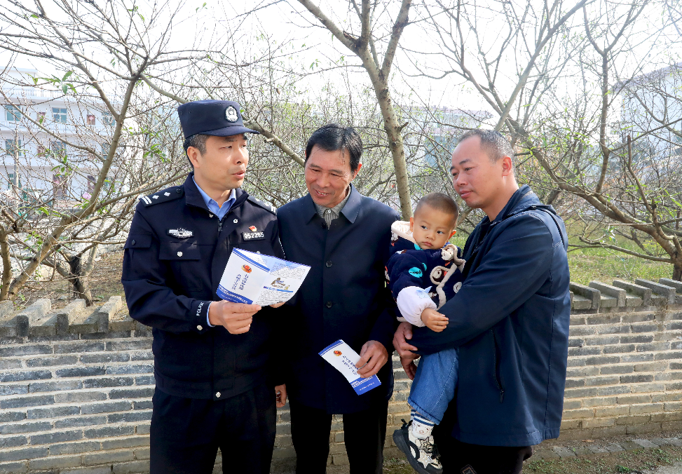 江西分宜：消除槍爆隱患 警民共創(chuàng)平安